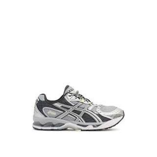 scarpa asics gel nimbus