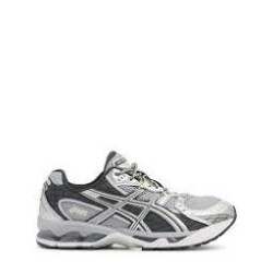 scarpa asics gel nimbus